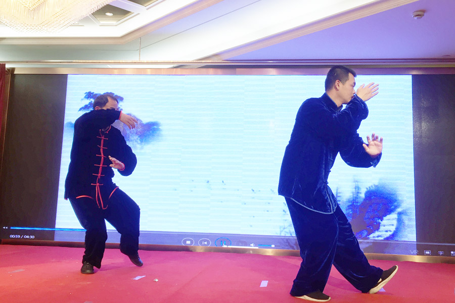 贏戰(zhàn)豬年、共創(chuàng)輝煌--山美股份隆重舉行2018年度表彰大會(huì)暨2019迎新年會(huì)