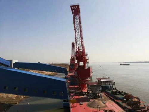 湖北一永久性砂石集并中心建成，總投資約2.5億元，年設(shè)計(jì)吞吐量360萬(wàn)噸