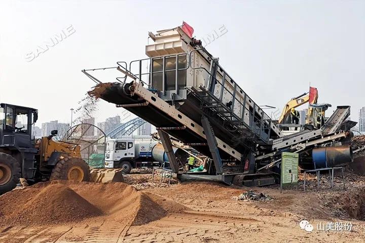 上海山美股份｜深耕履帶移動(dòng)式破碎篩分市場(chǎng)，為客戶締造卓越價(jià)值